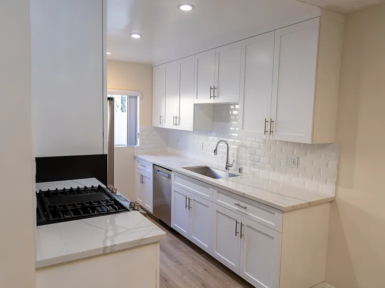 7512 Fountain Ave — Photo 17