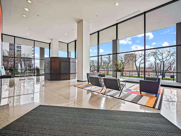 360 E Randolph St #3602 — Photo 14