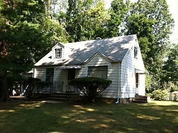 1st image of 94 Mayfair Dr