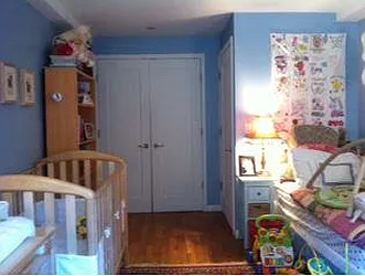 Rented by R New York