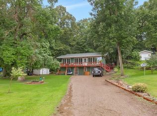 15107 King Bee Dr, Paynesville, MN 56362