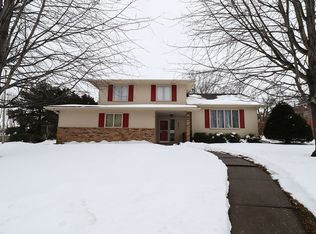 2501 Gindy Dr, Bellevue, NE 68147