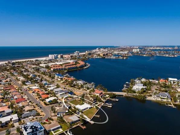 4545 Plaza Way #10, Saint Petersburg, FL 33706