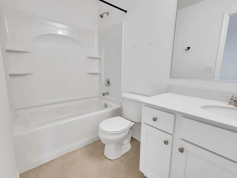 1078 Bogart St — Photo 22