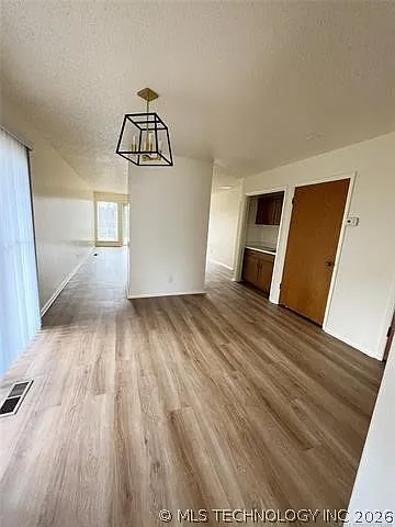 5701 S Harvard Ct #B — Photo 4