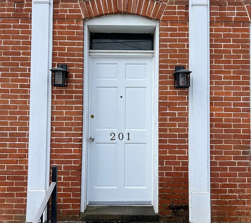 201 Nashville Blvd