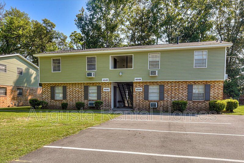 1st image of 404C Verdery Dr