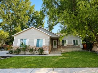 1320 E Raptor Rd, Eagle Mountain, UT 84005
