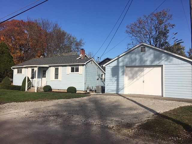 1st image of 904 Retz Dr