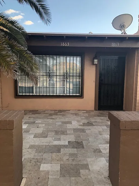 2 bed, 1041 sqft, $1,350 — Photo 1
