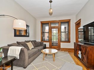 2105 W Division St APT 2F, Chicago, IL