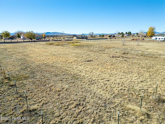 4th image of 7920 E Acre Way
