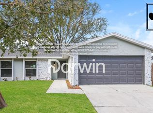 1447 Piney Branch Cir, Valrico, FL 33594