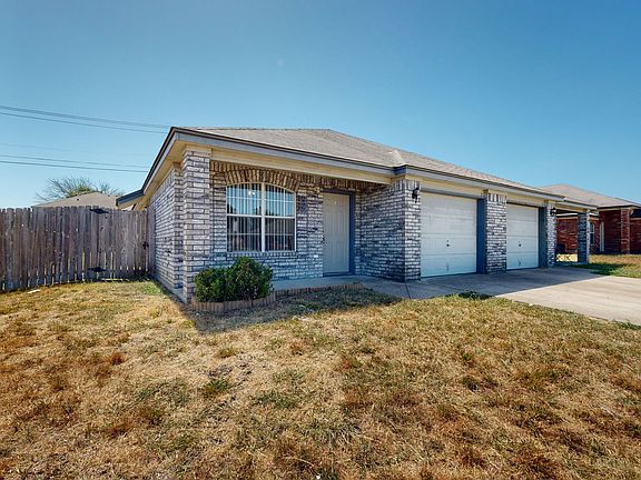2nd image of 3806 Hitchrock Dr #A