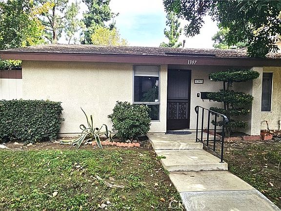 2nd image of 1397 Fredericks Ln