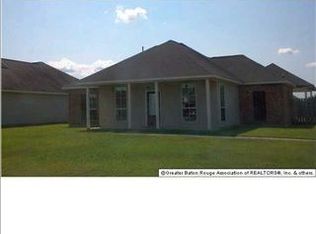 35951 Houmas House Ave, Denham Springs, LA 70706