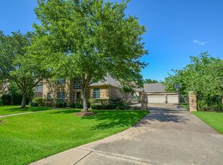 831 Oyster Creek Dr, Sugar Land, TX 77478