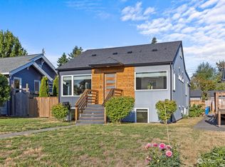 3653 44th Ave SW, Seattle, WA 98116