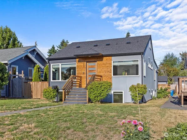 3653 44th Avenue SW, Seattle, WA 98116