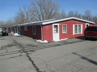 2748 N Delaware Dr, Mount Bethel, PA 18343
