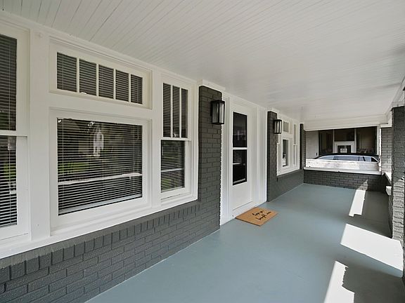 3rd image of 4540 Guilford Ave