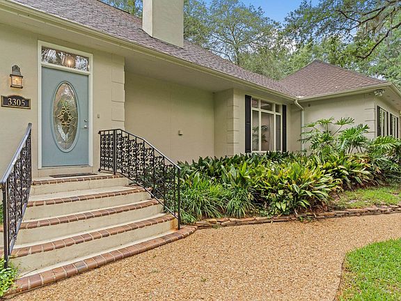 4th image of 3305 Clifden Dr