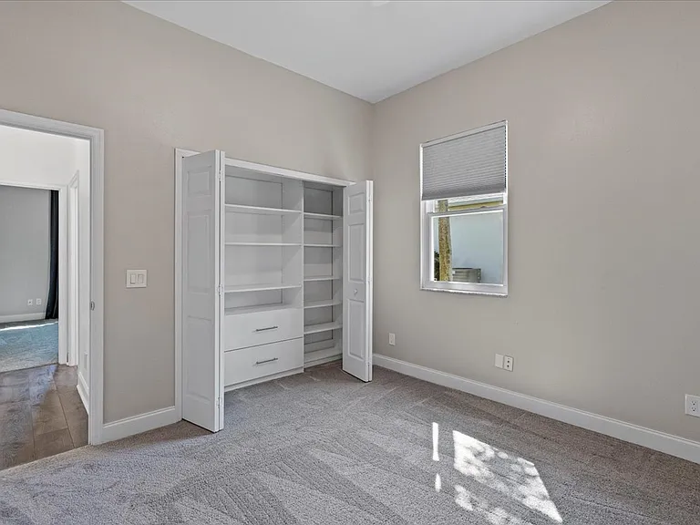 3062 Nina Ct — Photo 43