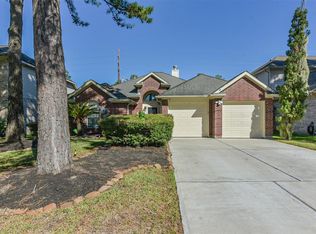 13203 Yaupon Holly Ln, Houston, TX 77044