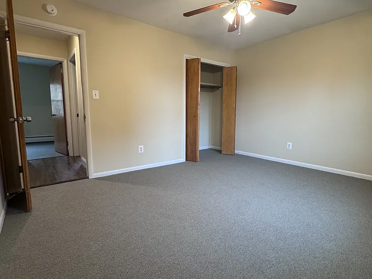 400 Riverside Dr #28 — Photo 8