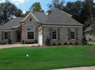 4477 Robinson Loop E, Olive Branch, MS 38654