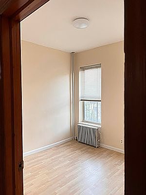 4th image of 3235 43rd St #2