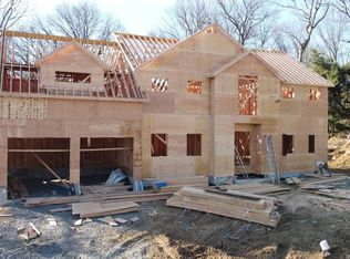 10 Spruce St, Montvale, NJ 07645