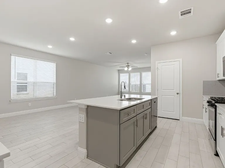 612 Rain Barrel Pl — Photo 13