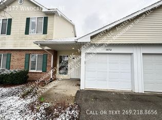 3172 Windcrest Dr NE, Grand Rapids, MI