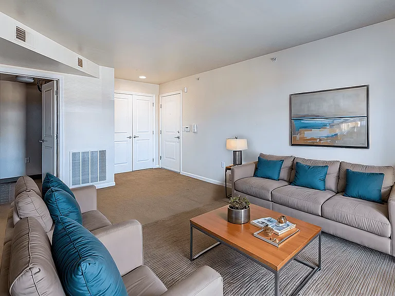 Fairfield Apartments — Photo 11