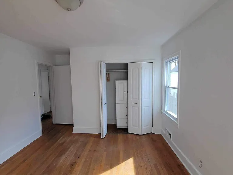 414 Otteray Ave — Photo 9