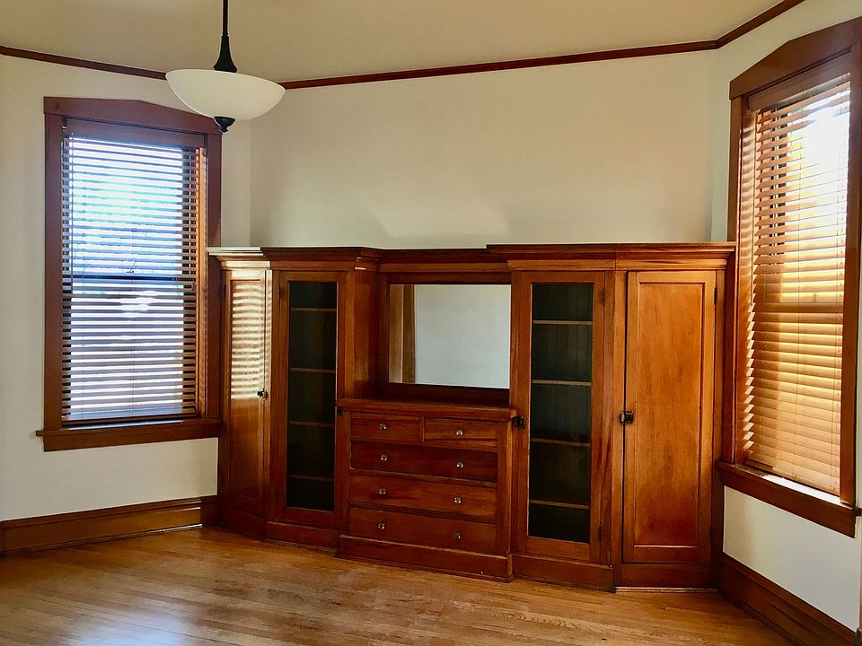1st image of 5048 N Leavitt St APT 2