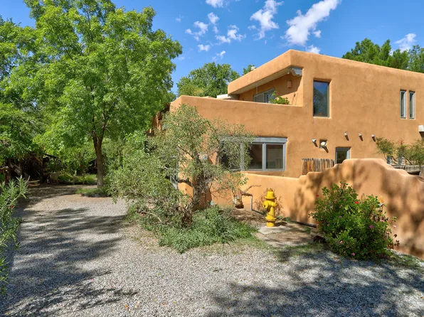 4913 Guadalupe Trl NW, Albuquerque, NM 87107