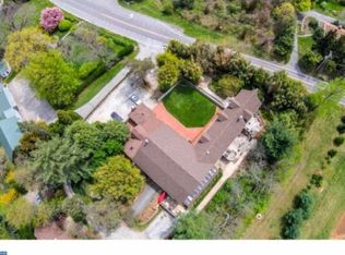 340 W Chestnut Hill Rd, Newark, DE 19713