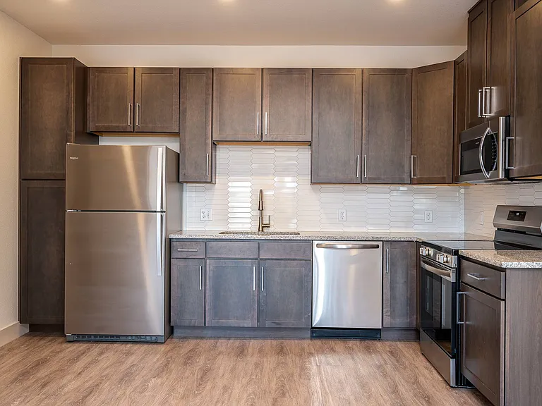 Tidewater Apartments | Kitchen