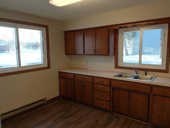 Tons of Cabinets