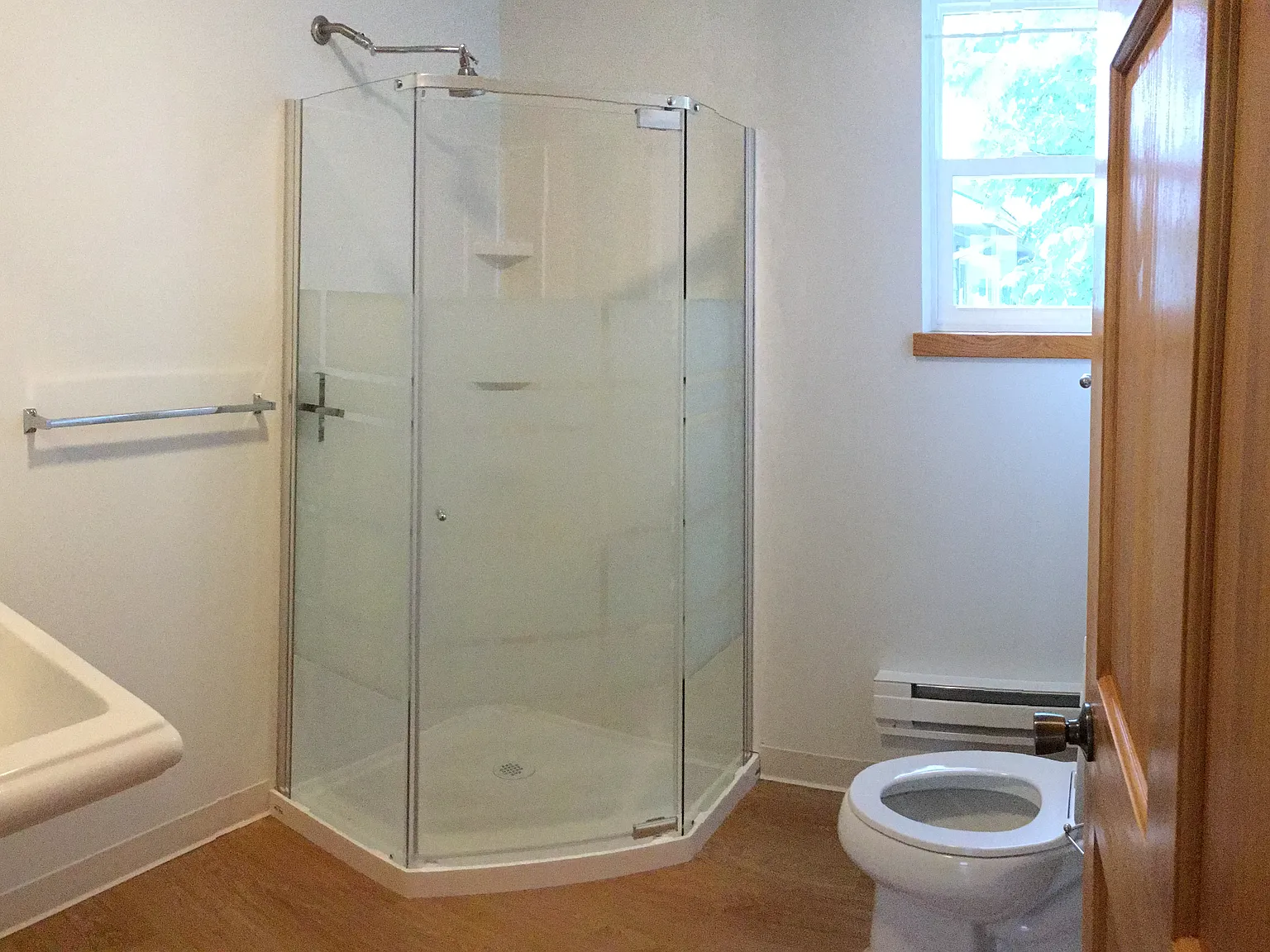 2 bed, 1000 sqft, $900 — Photo 4