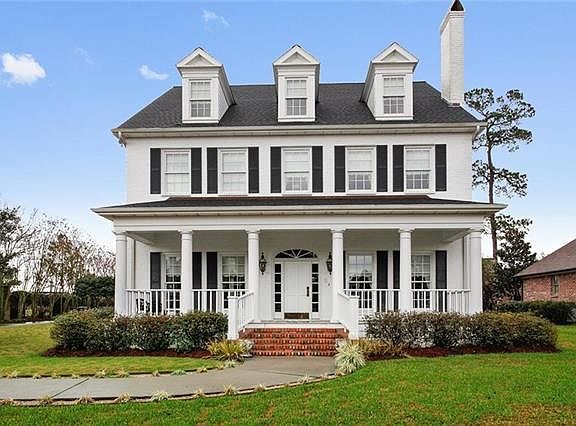 2nd image of 4845 Bellerive Ln