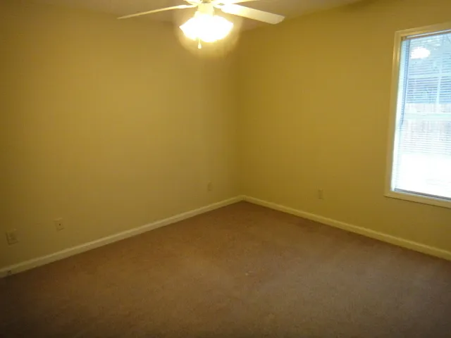 2006 Longview Ct — Photo 28