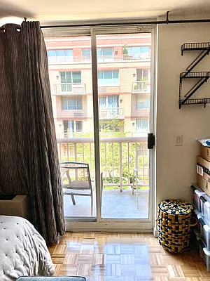 Rented by Compass | media 11