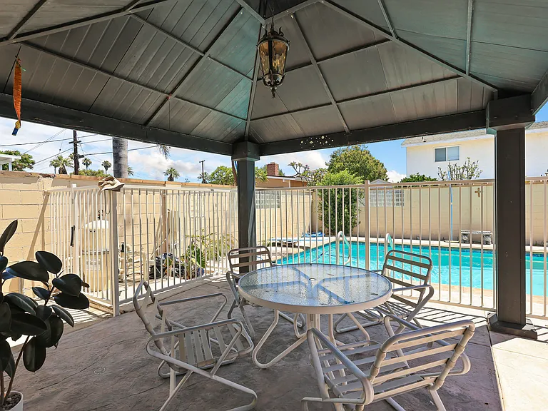 8022 San Miguel Cir — Photo 32