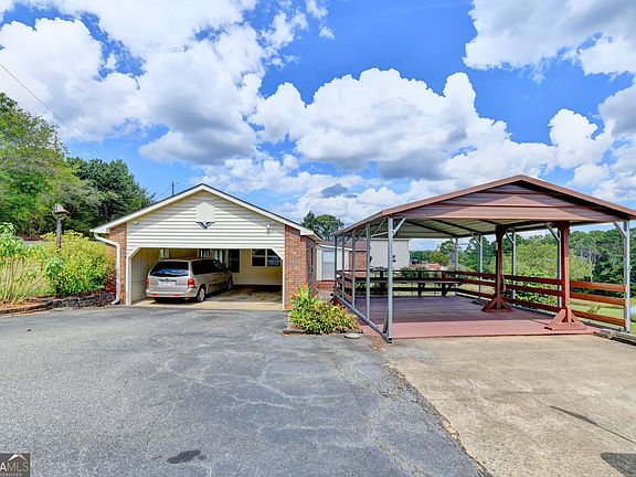 4th image of 920 Hester Dr