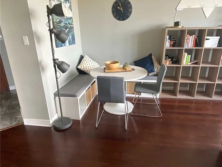 2285 Lake Shore Blvd W #910 — Photo 6
