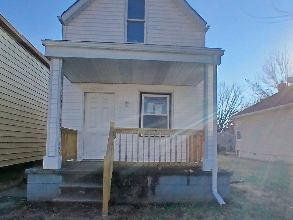 1st image of 725 E Columbia St