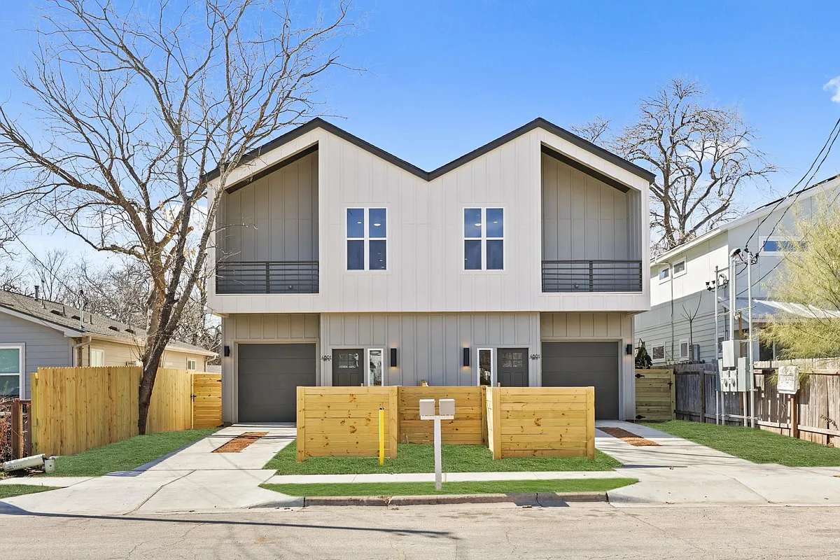 Building Photo - 4801 Sara Dr #B